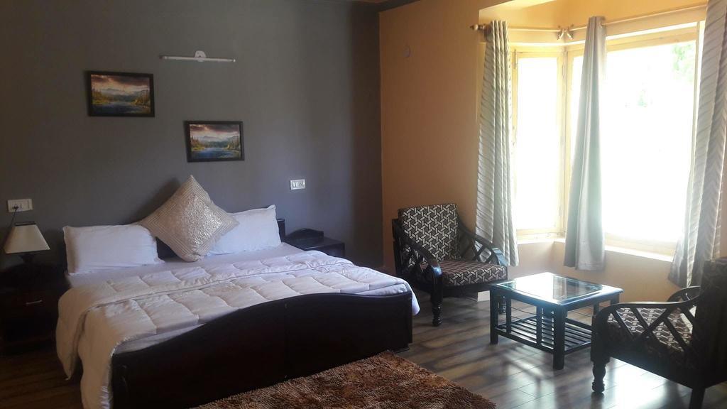 Hotel Mandalchan Leh Ngoại thất bức ảnh