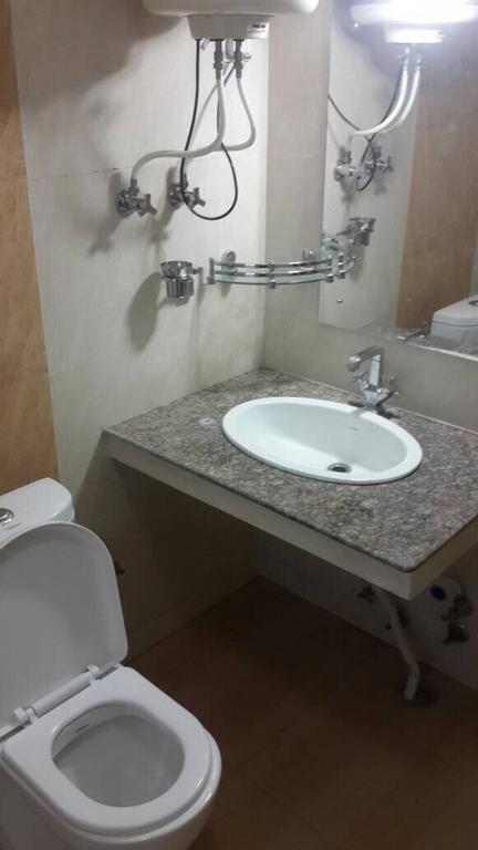 Hotel Mandalchan Leh Ngoại thất bức ảnh